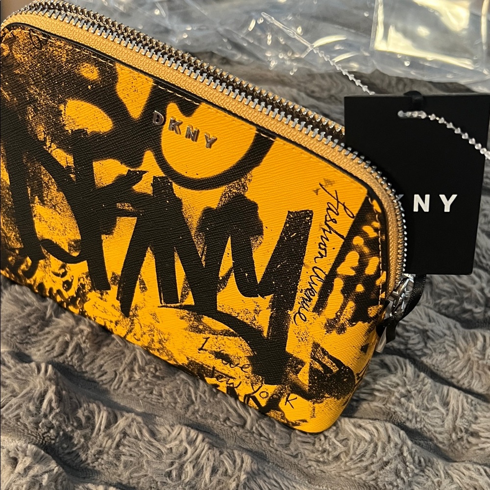 DKNY Graffiti-Style Yellow and Black Pouch NWT - Picture 5 of 6